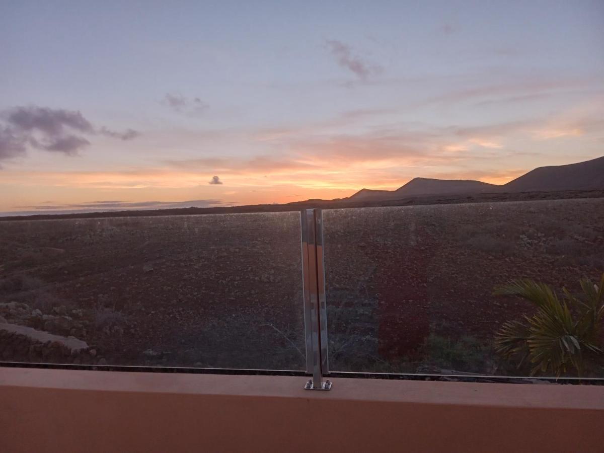 Вилла Casa Livia Pool & Sunset Коральео Экстерьер фото